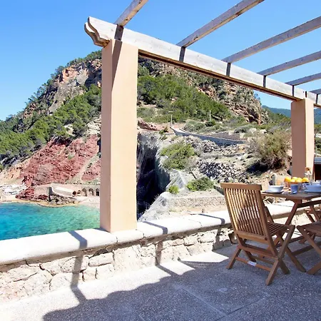 Cala House By Slow
